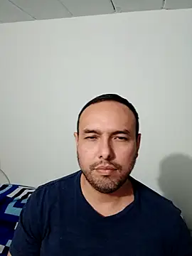 Snapshot of ElSunEagle chatting on September 20, 2025, 3:51 am ElSunEagle online show from September 20, 2025, 3:51 am