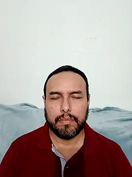 Snapshot of ElSunEagle chatting on October 17, 2025, 2:59 am ElSunEagle online show from October 17, 2025, 2:59 am