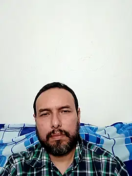 Snapshot of ElSunEagle chatting on October 24, 2025, 4:20 am ElSunEagle online show from October 24, 2025, 4:20 am