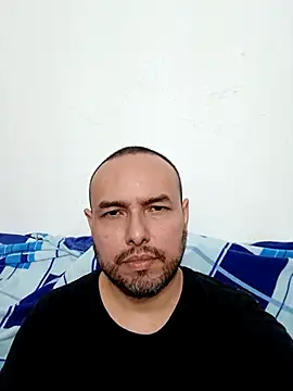 Snapshot of ElSunEagle chatting on February 16, 2026, 1:13 am ElSunEagle online show from February 16, 2026, 1:13 am