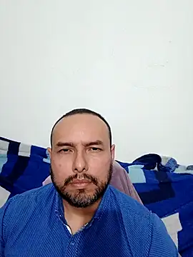 Snapshot of ElSunEagle chatting on February 28, 2026, 2:01 am ElSunEagle online show from February 28, 2026, 2:01 am