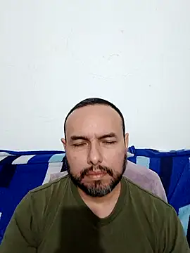 Snapshot of ElSunEagle chatting on March 6, 2026, 2:19 am ElSunEagle online show from March 6, 2026, 2:19 am