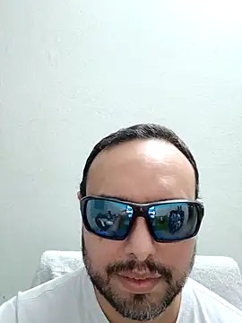 ElSunEagle online show from May 2, 2026, 2:38 am