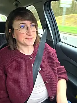 Snapshot of minierose chatting on February 22, 2026, 8:13 am minierose online show from February 22, 2026, 8:13 am