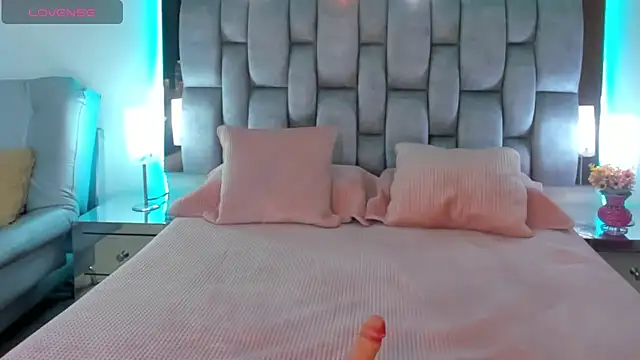 Snapshot of Abbye_blue01 chatting on January 11, 2025, 2:30 am Abbye blue01 online show from January 11, 2025, 2:30 am