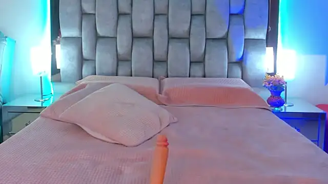 Snapshot of Abbye_blue01 chatting on January 14, 2025, 1:26 am Abbye blue01 online show from January 14, 2025, 1:26 am