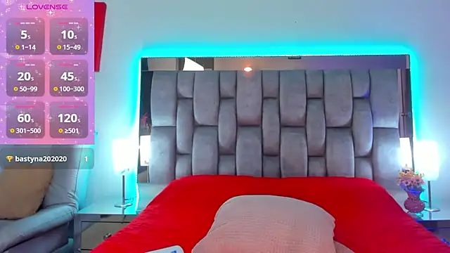 Snapshot of Abbye_blue01 chatting on January 17, 2025, 6:26 am Abbye blue01 online show from January 17, 2025, 6:26 am