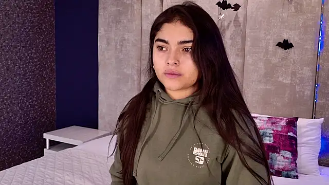 Snapshot of GiselOrtiz chatting on October 26, 2025, 10:21 am GiselOrtiz online show from October 26, 2025, 10:21 am