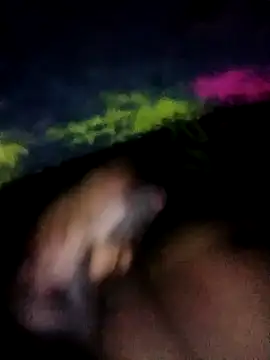 Snapshot of Simon1422 chatting on April 3, 2026, 6:17 pm Simon1422 online show from April 3, 2026, 6:17 pm