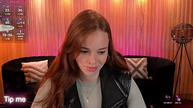 Snapshot of CorinneRusso chatting on February 7, 2026, 5:33 am CorinneRusso online show from February 7, 2026, 5:33 am