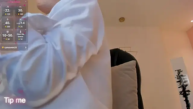 CorinneRusso online show from June 5, 2026, 12:55 pm
