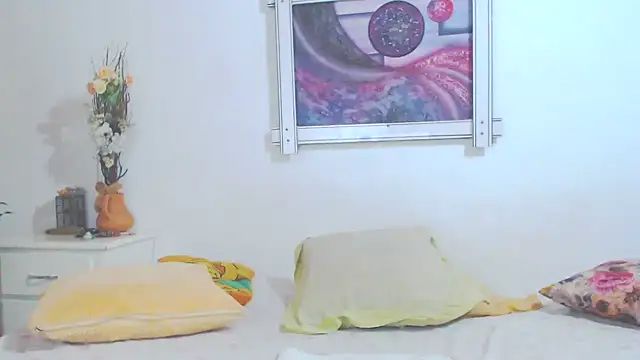 SoniaGresson online show from December 2, 2025, 11:56 pm