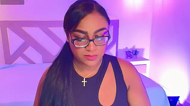 BlakmillerrGilson online show from February 7, 2025, 7:38 pm