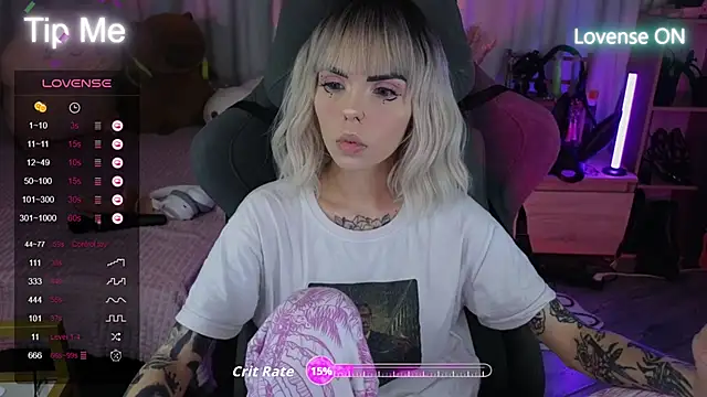 Kerry Kirk online show from September 28, 2025, 8:14 pm