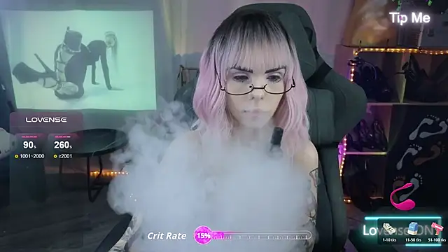 Kerry Kirk online show from November 21, 2025, 9:02 pm