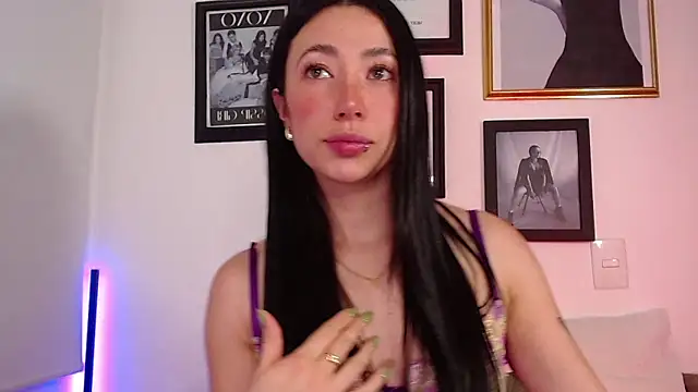 lilyy evanss online show from January 9, 2025, 12:25 am