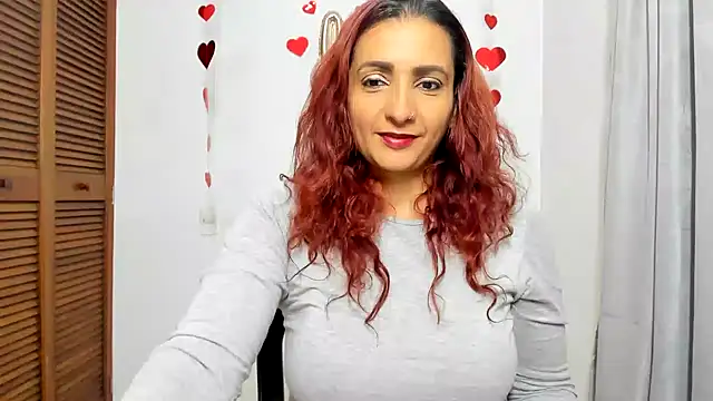 xulay11 online show from December 15, 2024, 7:42 pm