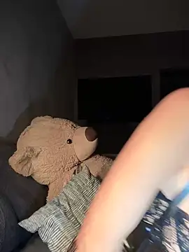 Snapshot of SonyaD_ chatting on March 17, 2025, 3:14 am SonyaD online show from March 17, 2025, 3:14 am