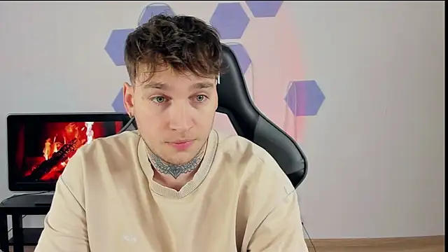 Chris Tyson online show from December 29, 2024, 8:55 am