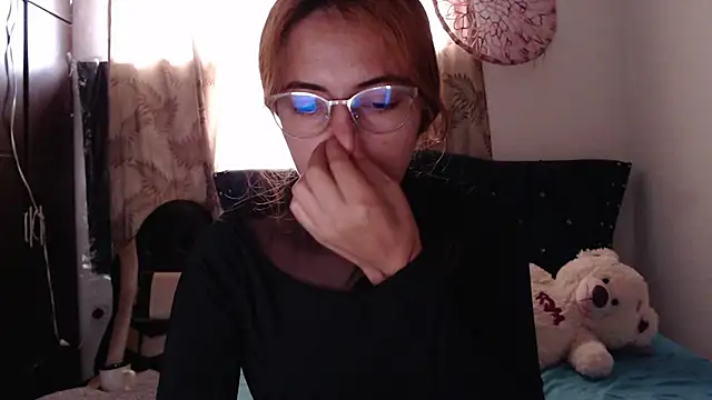 Snapshot of Kate_lorens9 chatting on October 18, 2025, 4:19 pm Kate lorens9 online show from October 18, 2025, 4:19 pm