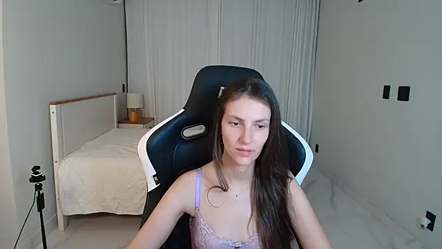 upssnowy online show from July 18, 2026, 2:49 am