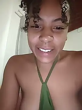 Snapshot of Julia_Pretinha chatting on November 24, 2025, 12:16 pm Julia Pretinha online show from November 24, 2025, 12:16 pm