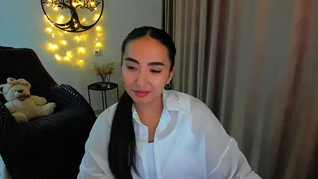 worldofkim online show from February 8, 2026, 12:52 pm