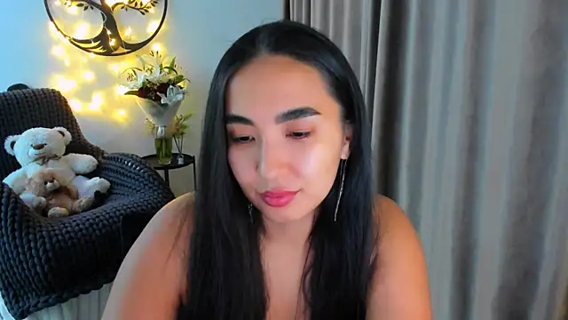 worldofkim online show from February 21, 2026, 9:16 pm