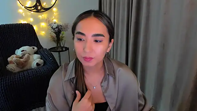 worldofkim online show from February 27, 2026, 5:35 pm