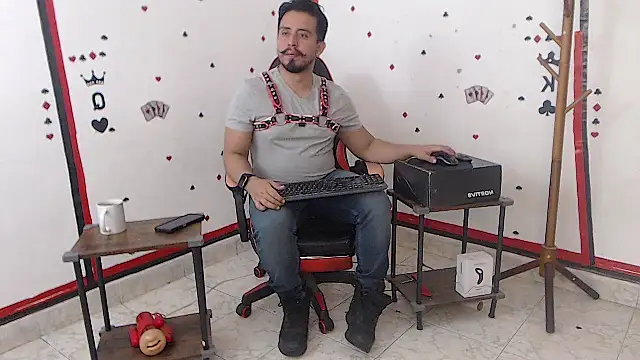 KalethBigDick online show from October 4, 2025, 12:03 pm