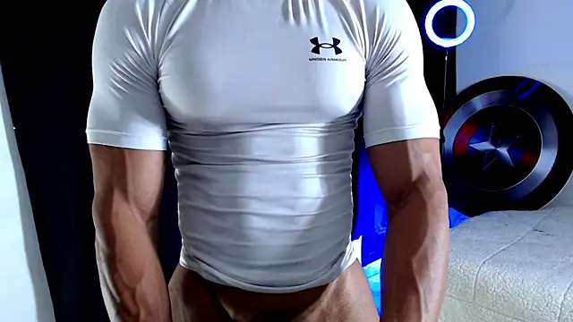 Antonywebb94 online show from November 3, 2025, 5:47 pm