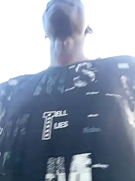 Snapshot of BigBrotherFreak chatting on October 3, 2025, 5:43 pm BigBrotherFreak online show from October 3, 2025, 5:43 pm