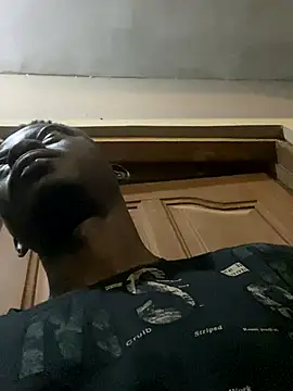 Snapshot of BigBrotherFreak chatting on October 5, 2025, 4:22 am BigBrotherFreak online show from October 5, 2025, 4:22 am