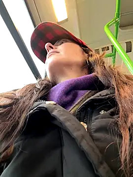 Snapshot of eveangelll chatting on November 10, 2025, 7:29 am eveangelll online show from November 10, 2025, 7:29 am