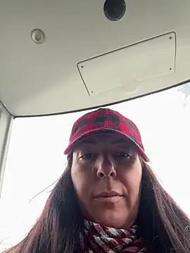 eveangelll online show from April 10, 2026, 7:13 am