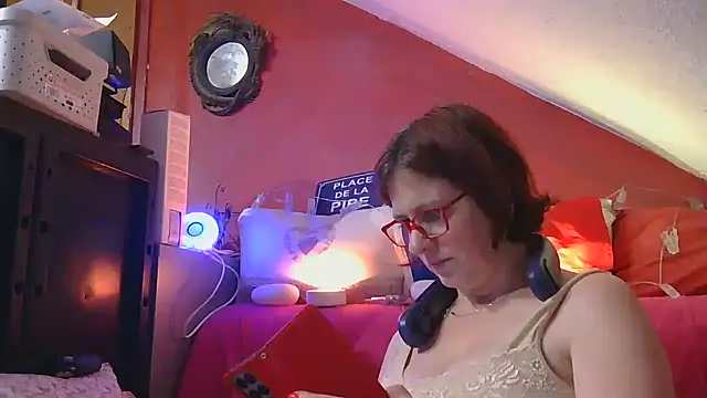 Snapshot of lanax chatting on July 9, 2026, 12:31 pm lanax online show from July 9, 2026, 12:31 pm