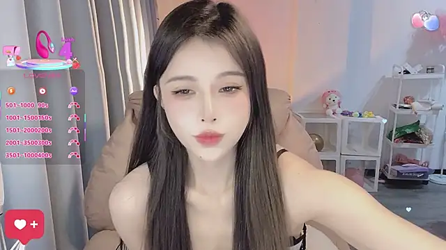 Snapshot of 7-Love chatting on March 4, 2025, 1:28 pm 7-Love online show from March 4, 2025, 1:28 pm