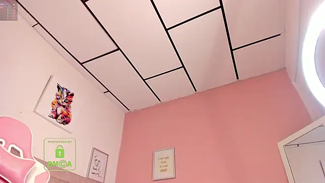 Snapshot of scarlet_darling26 chatting on February 21, 2025, 12:49 am scarlet darling26 online show from February 21, 2025, 12:49 am