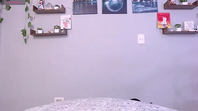 Snapshot of macey_elliot_ chatting on January 16, 2025, 12:09 pm macey elliot online show from January 16, 2025, 12:09 pm