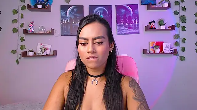 Snapshot of macey_elliot_ chatting on February 1, 2025, 11:58 pm macey elliot online show from February 1, 2025, 11:58 pm