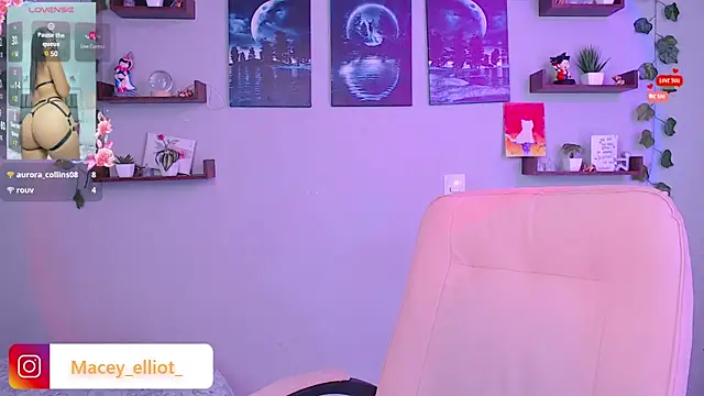 Snapshot of macey_elliot_ chatting on February 6, 2025, 3:41 pm macey elliot online show from February 6, 2025, 3:41 pm