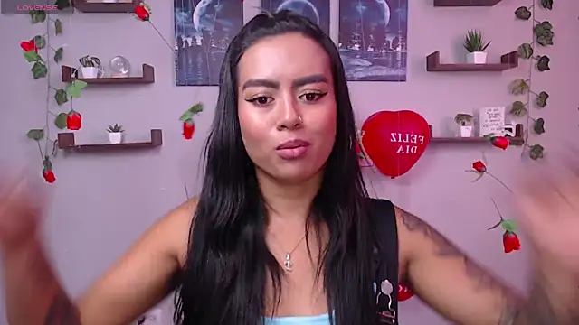 Snapshot of macey_elliot_ chatting on February 19, 2025, 6:10 pm macey elliot online show from February 19, 2025, 6:10 pm