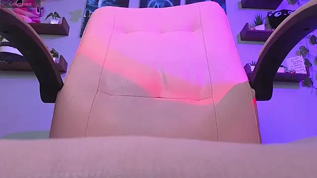 Snapshot of macey_elliot_ chatting on March 16, 2025, 5:07 pm macey elliot online show from March 16, 2025, 5:07 pm