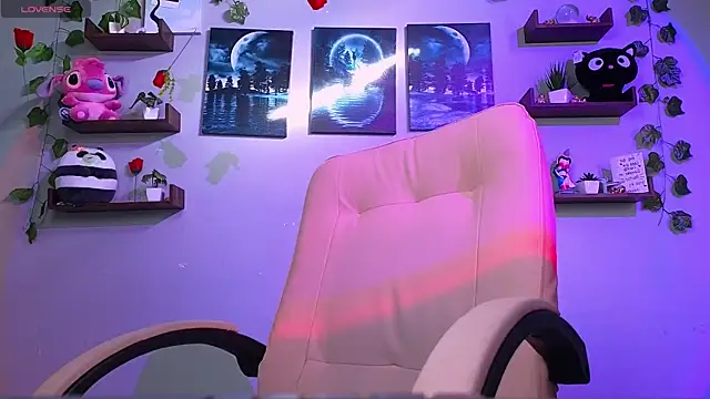 Snapshot of macey_elliot_ chatting on March 22, 2025, 12:14 pm macey elliot online show from March 22, 2025, 12:14 pm