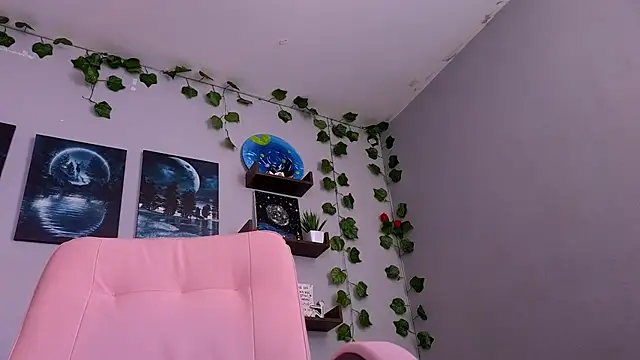 Snapshot of macey_elliot_ chatting on September 9, 2025, 5:01 pm macey elliot online show from September 9, 2025, 5:01 pm