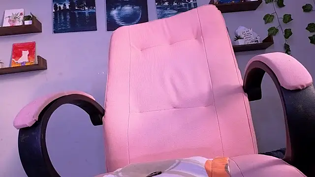 Snapshot of macey_elliot_ chatting on September 16, 2025, 11:22 am macey elliot online show from September 16, 2025, 11:22 am