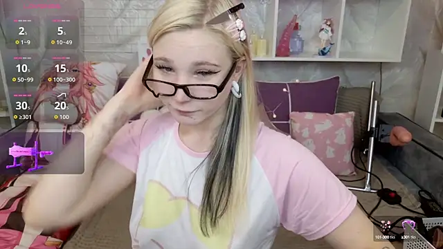 MeowkaKitty online show from September 30, 2025, 1:32 am