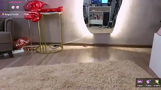 Britney Lynch online show from February 9, 2025, 3:22 am