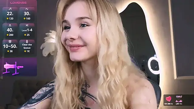 Britney Lynch online show from March 13, 2025, 3:11 am