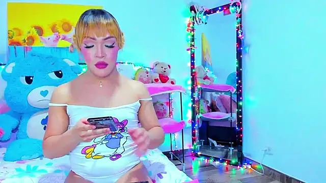 Candy Candy   online show from April 5, 2026, 2:09 am